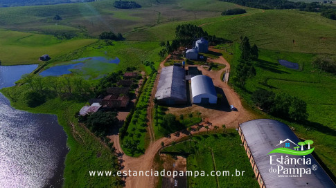 DOS EÓLICOS VIRA P FAZENDA_Moment.00_01_53_21.Quadro183_e213fa2da0e2222290820929625f45c16cba2343.jpg